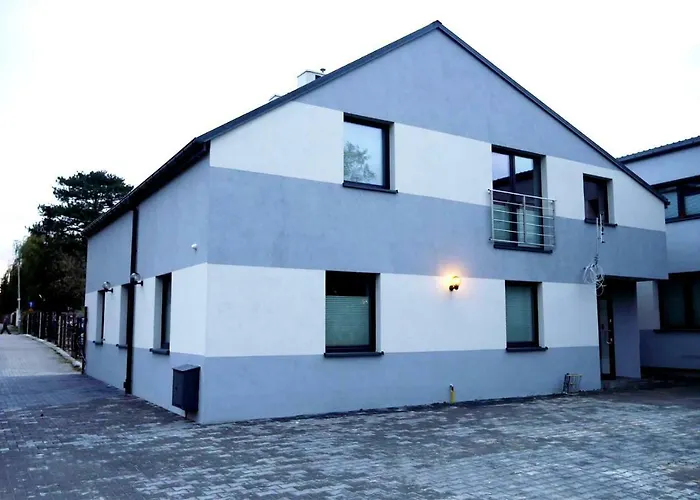 Obiekt Noclegowy Ocelot Pruszków